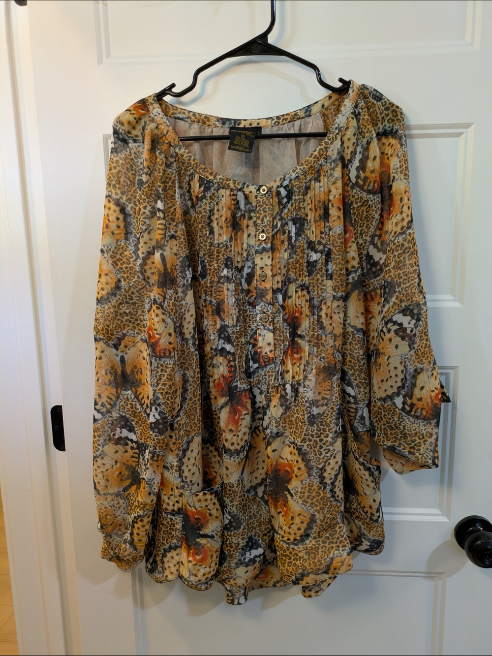 🔴 3/$15 Grace Elements Butterfly & Animal Print Peasant Blouse